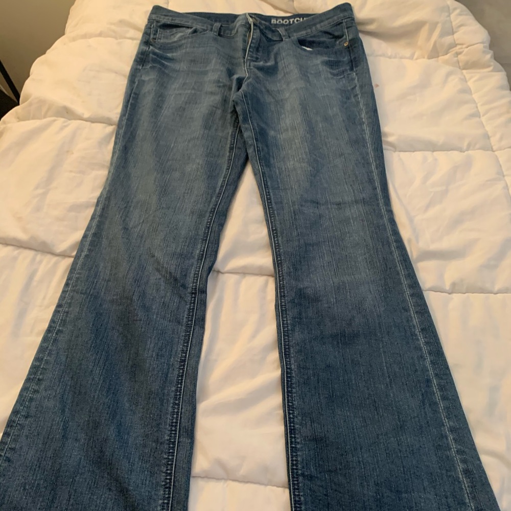 NY&COMPANY boot cut jeans size 12